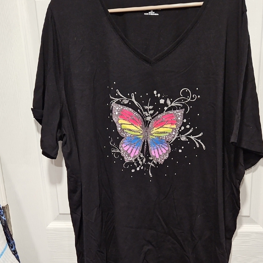 Catherines Black V-Neck Butterfly Graphic Tee with Rainbow Accent